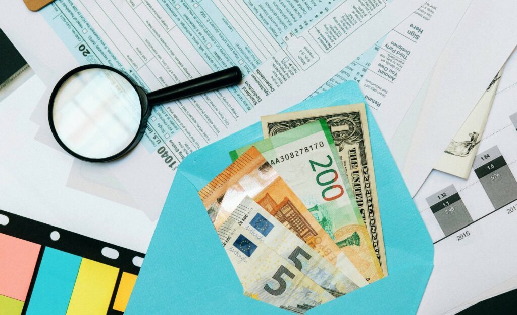 Μια φορά κι έναν καιρό στον Μορέα (η μεσαιωνική ονομασία της Πελοποννήσου) ήταν κάτι έξυπνα παιδιά που κάνανε τις γνωστές παλιοδουλειές: πλαστά και εικονικά τιμολόγια δεκάδων εκατομμυρίων - Όμως έχουν «πιαστεί στη φάκα»!