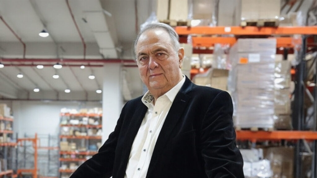 Πέθανε ο Γιώργος Γεράρδος, ιδρυτής της εταιρείας Πλαίσιο