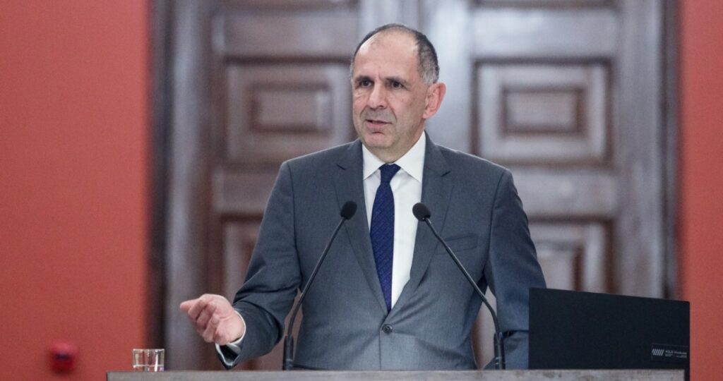 Γ. Γεραπετρίτης: Βούληση Ελλάδας και Τουρκίας είναι να λύσουμε μόνοι τα θέματα, σημαντική η αναφορά Ερντογάν στο διεθνές δίκαιο