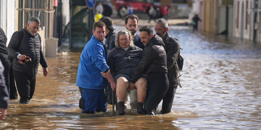 Αδιανόητες καταστροφές στην Πορτογαλία από την κακοκαιρία - Παραιτήθηκε η υπουργός Εσωτερικών