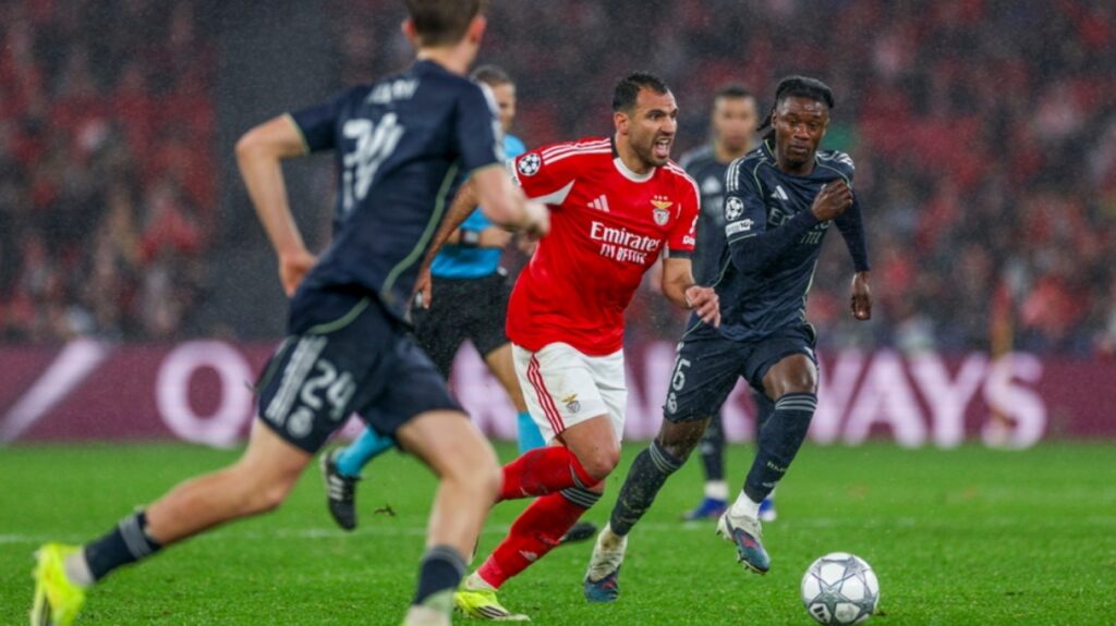 Αθλητικές μεταδόσεις: Πού θα δείτε σήμερα Ολυμπιακός-ΑΕΚ στο Κύπελλο μπάσκετ και το Μπενφίκα - Ρεάλ Μαδρίτης στο Champions League