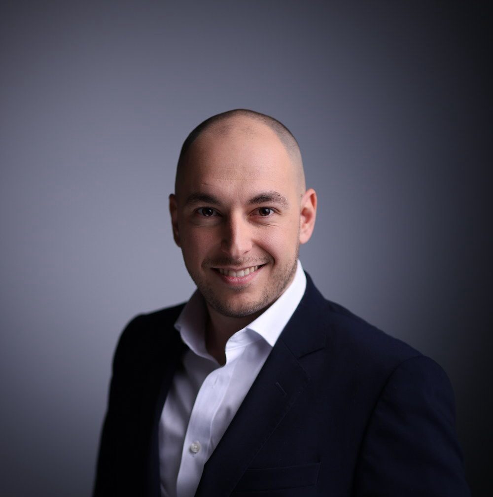 260217163735_giannis-mouzakis-yknot-invest