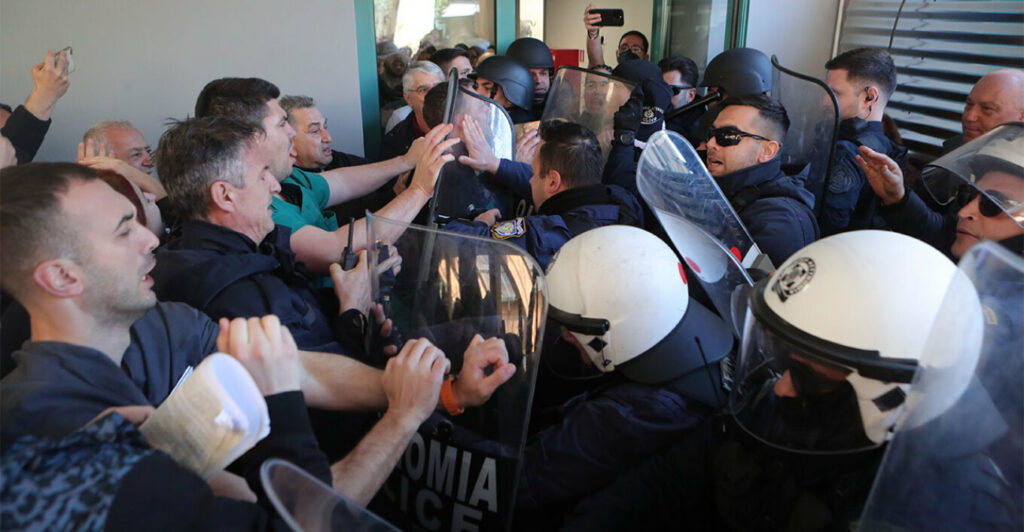 Μ. Παγώνη για τα επεισόδια στο Γενικό Κρατικό Νίκαιας: Δεν είναι συνδικαλισμός να φτύνεις και να επιτίθεσαι με τη στολή του γιατρού