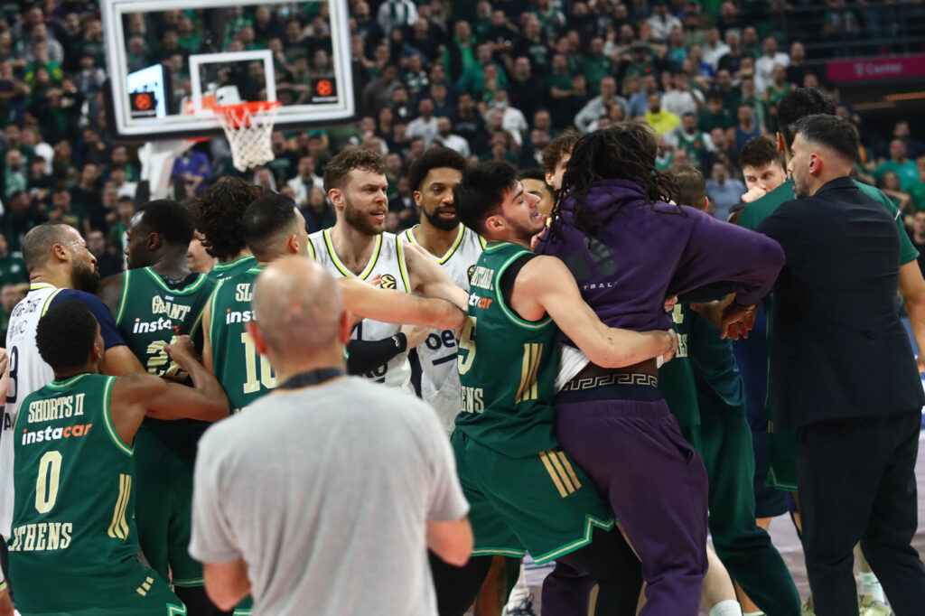 Euroleague: Oι ποινές σε Λεσόρ και Παναθηναϊκό για τη σύρραξη μετά το ματς με την Φενέρμπαχτσε