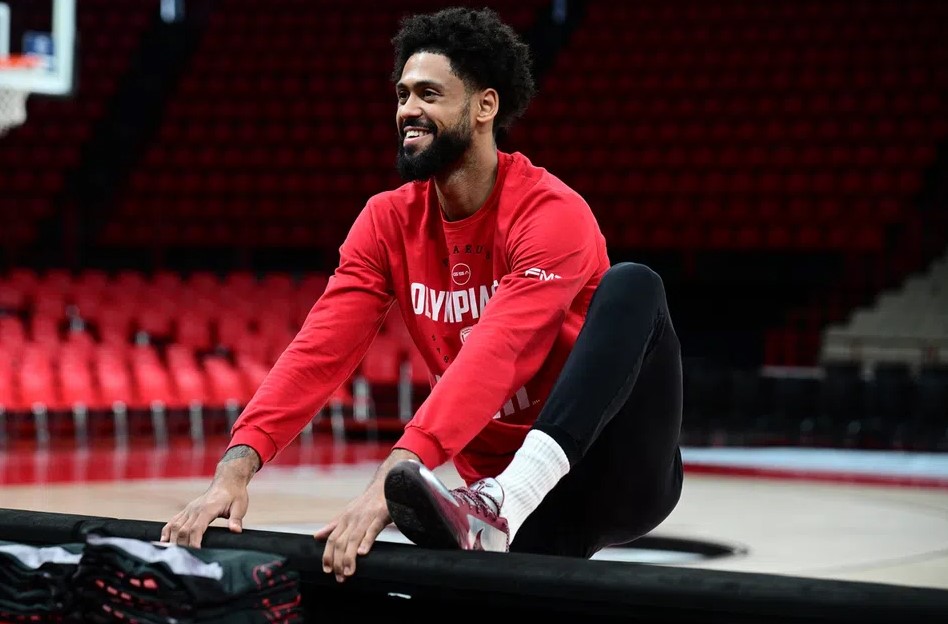 Ο Ντόρσεϊ στην Κρήτη: Ενσωματώθηκε με τον Ολυμπιακό - Τα δεδομένα για τον τελικό