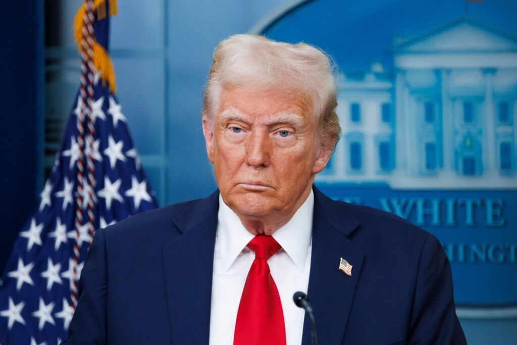 260220210231_trump-dasmoi