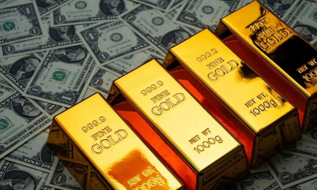 Χρυσός: Άνοδος πάνω από τα 5.000 δολάρια με φόντο δασμούς και γεωπολιτική ένταση