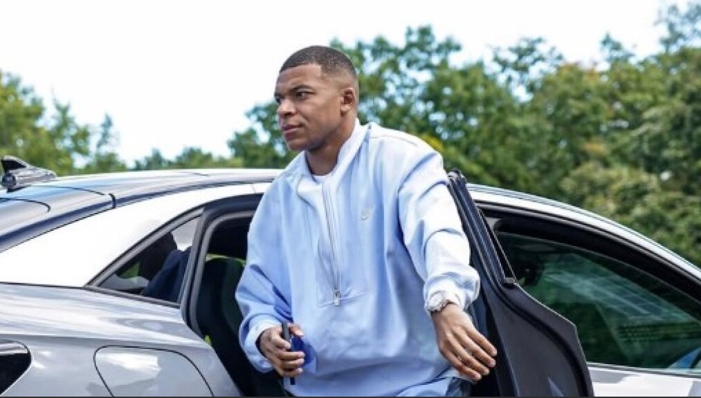 Εμπαπέ: Αποφάσισε να βγάλει δίπλωμα οδήγησης στα 27 του με δάσκαλο έναν οπαδό της... Ατλέτικο