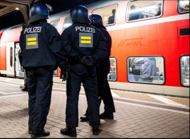 Γερμανία: Από εγκεφαλική αιμορραγία πέθανε ο Τούρκος ελεγκτής που ξυλοκοπήθηκε από 26χρονο Έλληνα