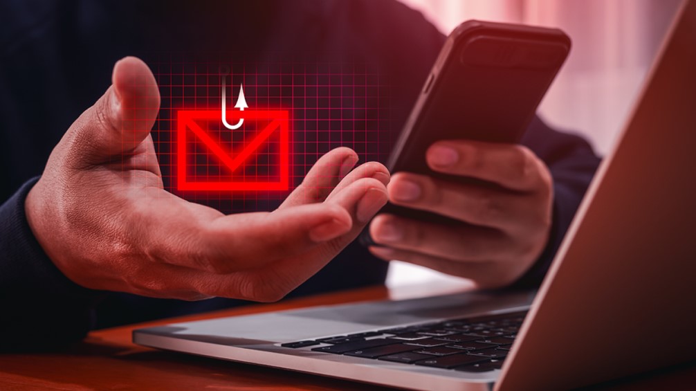 Νέα προσπάθεια εξαπάτησης με την χρήση της επωνυμίας των ΕΛΤΑ και «ειδοποίηση παράδοσης πακέτου»