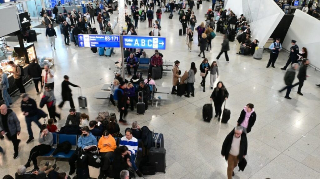 Ντόμινο στις αερομεταφορές από τις εξελίξεις στη Μέση Ανατολή, πώς επηρεάζεται η Αθήνα