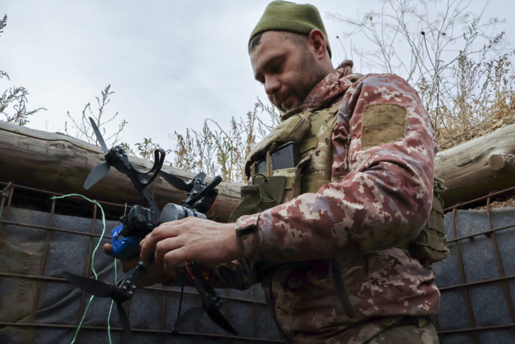 Financial Times: ΗΠΑ και χώρες του Κόλπου σκέφτονται να αγοράσουν ουκρανικά αντιαεροπορικά drone