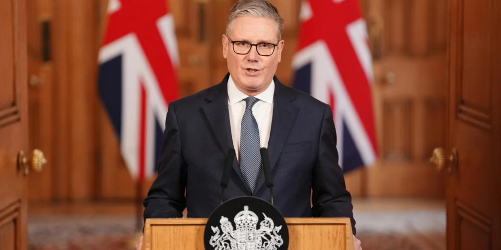 Ελικόπτερα Wildcat με δυνατότητες αναχαίτισης drones στέλνει η Βρετανία στην Κύπρο, δήλωσε ο Κιρ Στάρμερ