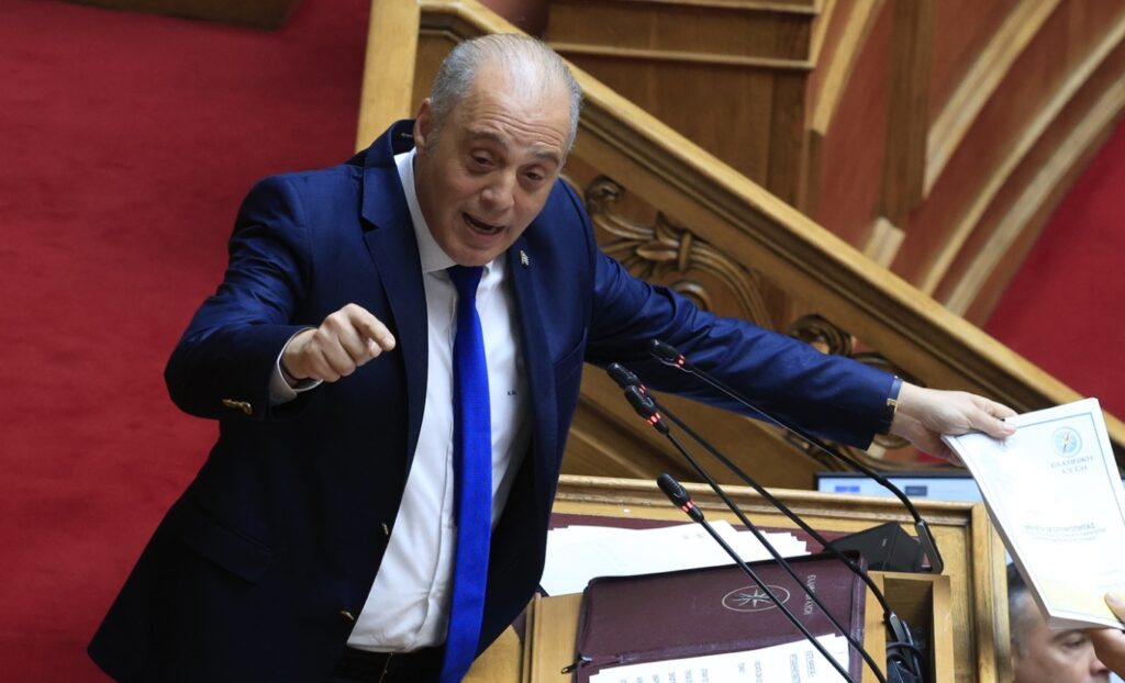 Ο Κυριάκος Βελόπουλος εξυμνεί τη Χούντα για τις εξορύξεις - ΒΙΝΤΕΟ