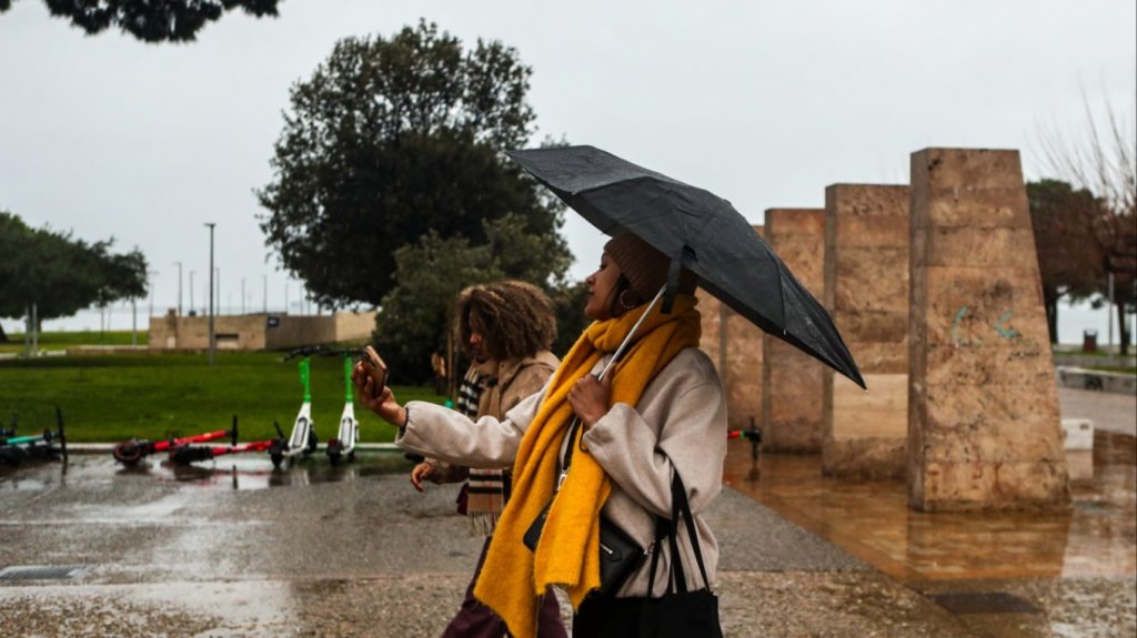 Καιρός: Αλλάζει το σκηνικό από την Τρίτη με βροχές και πτώση της θερμοκρασίας