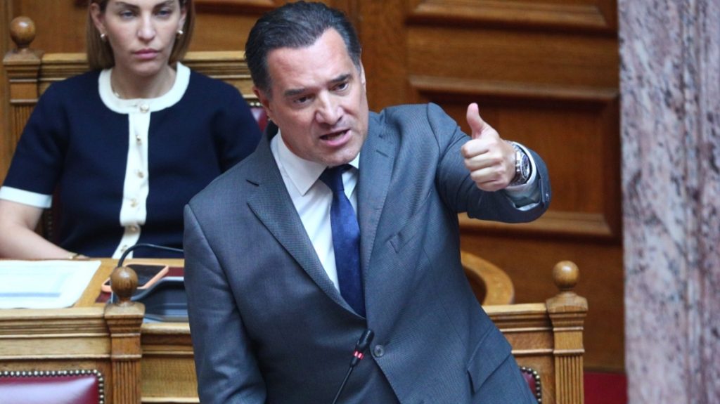 Άδωνις Γεωργιάδης κατά Κωνταντοπούλου για βιντεοσκόπηση στη Βουλή