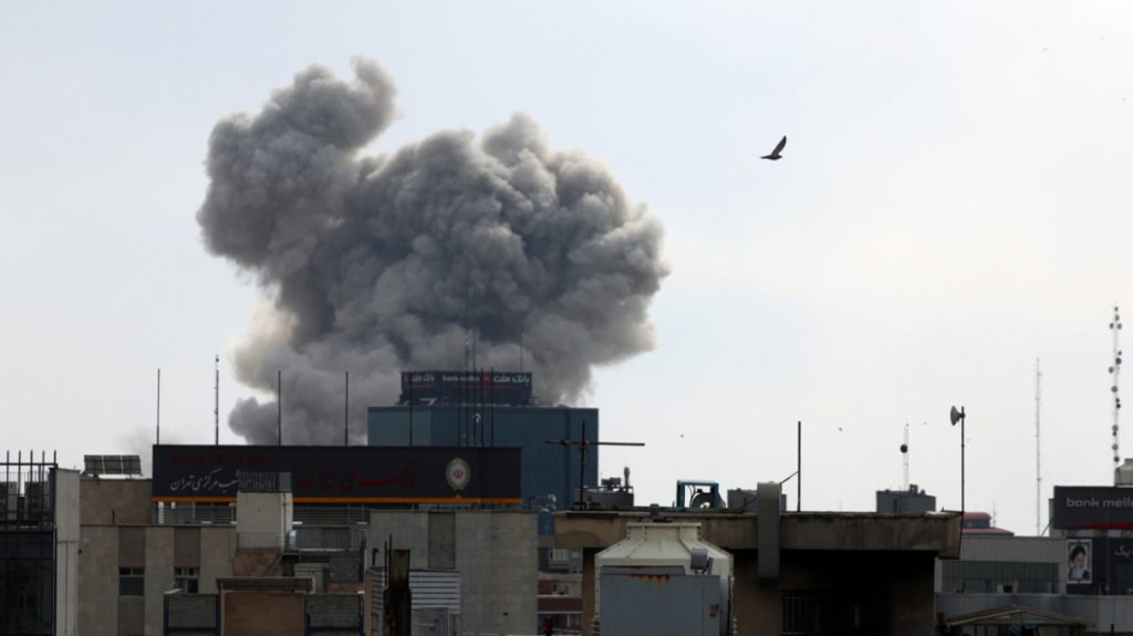 BBC: Οι νικητές και οι χαμένοι του πολέμου στο Ιράν, ποιες χώρες ωφελούνται και ποιες πληρώνουν το βαρύ τίμημα