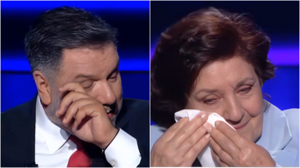 Γρηγόρης Αρναούτογλου: Συγκίνηση στον «Εκατομμυριούχο» - Όσοι είστε σπίτι δώστε μια αγκαλιά και ένα φιλί στις μαμάδες σας