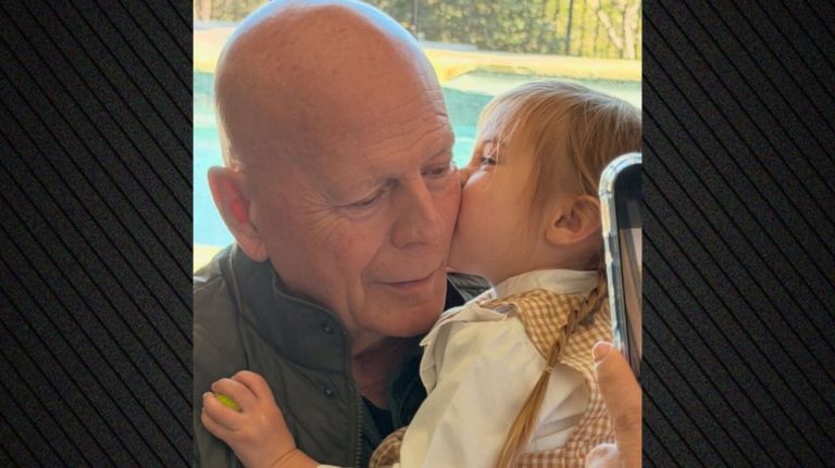 Ντέμι Μουρ: Φωτογραφίζει τον Μπρους Γουίλις με την εγγονή του και του εύχεται για τα γενέθλιά του