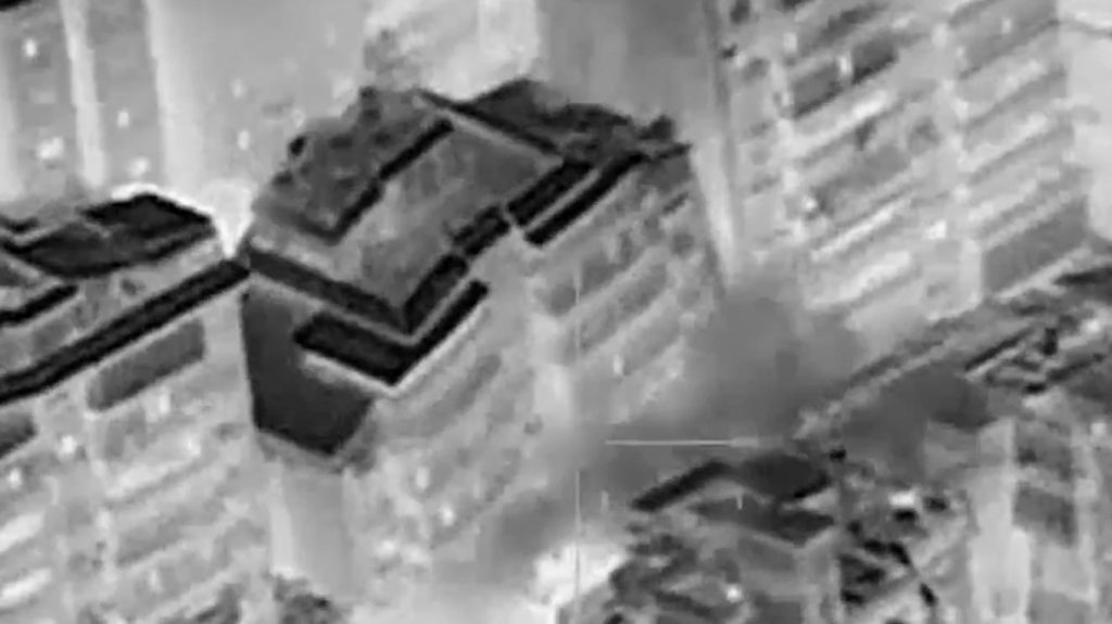 Βίντεο: Η στιγμή που το Ισραήλ ισοπεδώνει κτίρια στη Βηρυτό που ήταν κέντρα διοίκησης της Χεζμπολάχ