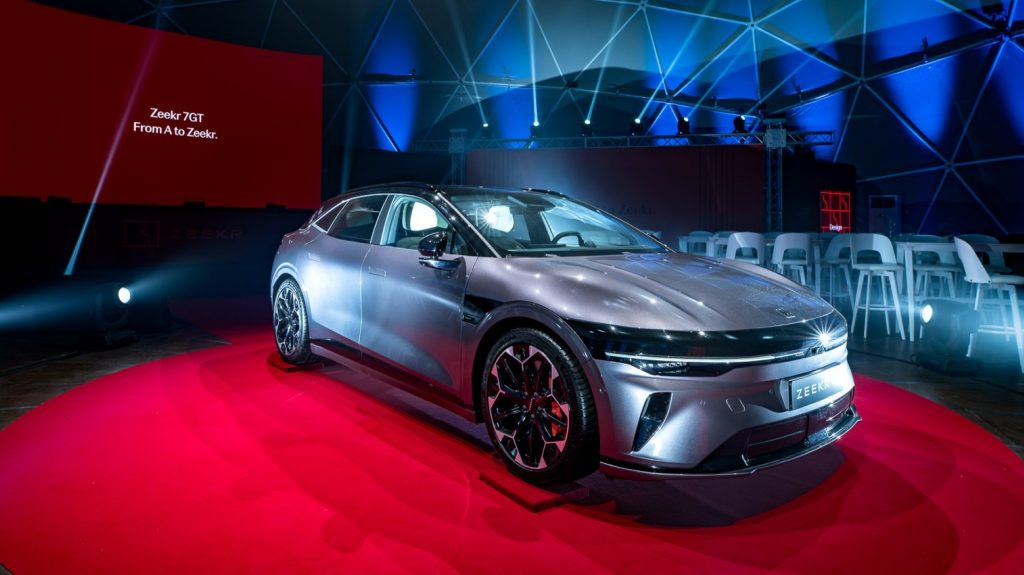 Zeekr: Στην Ελλάδα το νέο Zeekr 7GT - Συνεργασία με τον Γιώργο Πρίντεζη
