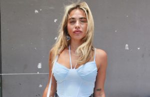 Κόνι Μεταξά: Δεν είμαι ανοιχτή σε έναν νέο έρωτα, δεν θέλω γάμους, ιστορίες και ταμπέλες