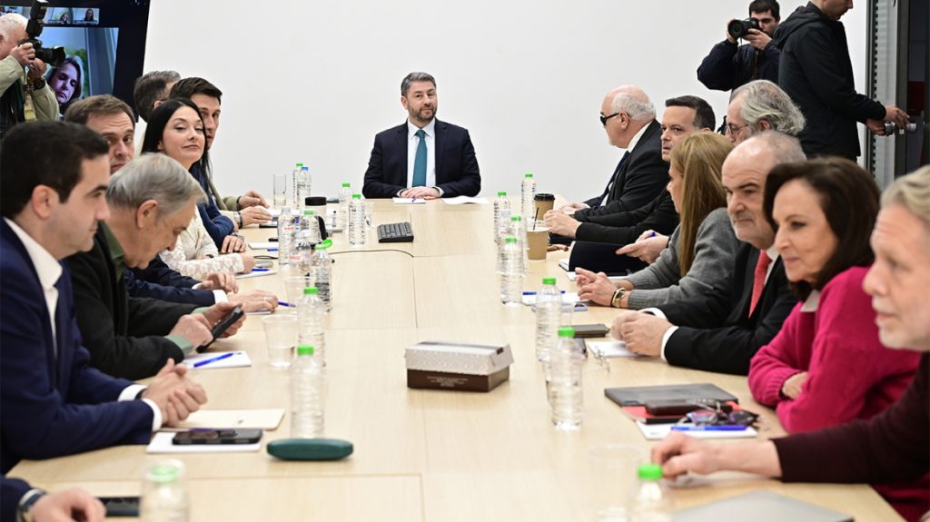 ΠΑΣΟΚ: Οι συγκρούσεις και οι συναινέσεις πριν το Συνέδριο