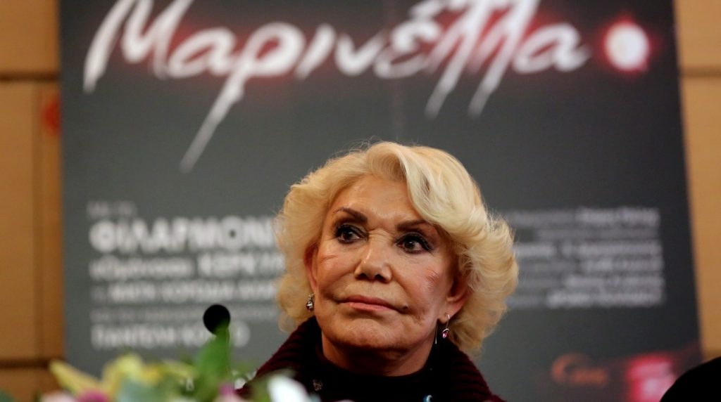 Το αντίο του καλλιτεχνικού κόσμου στη Μαρινέλλα