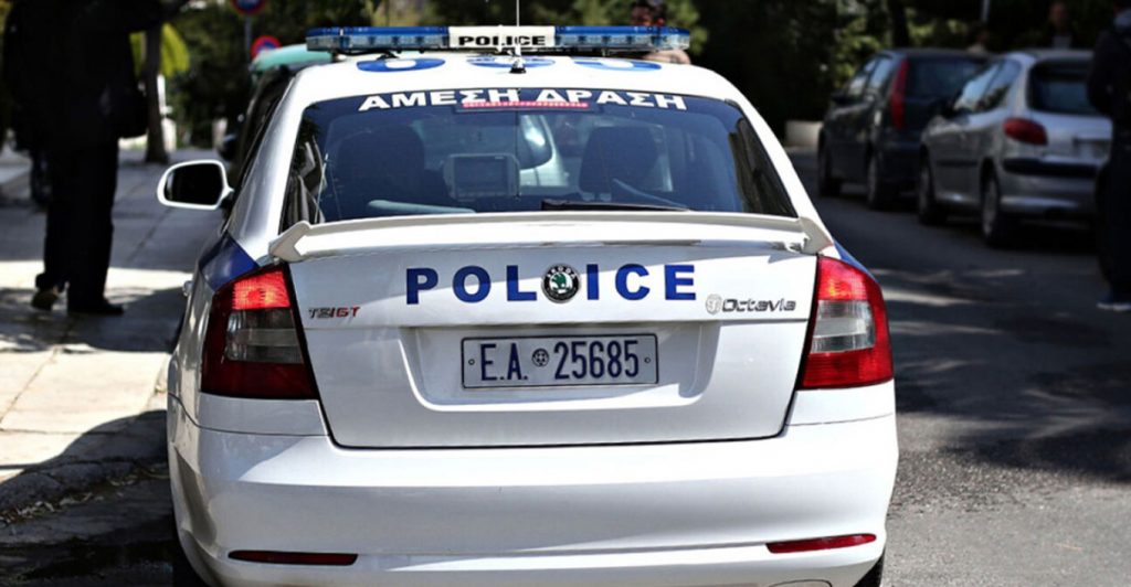 Κορωπί: Δύο νεαροί δέχθηκαν επίθεση από 20 άτομα, εντοπίστηκε μαχαίρι 16 εκατοστών