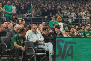 Ο Φραντζέσκος Ζαννής αντί του Πρίγκιπα Αλβέρτου έδωσε το «παρών» στο ΟΑΚΑ – Ο νέος ισχυρός άνδρας της Μονακό στο μπάσκετ γνώρισε καθολική αποδοχή από τον κόσμο του Παναθηναϊκού!