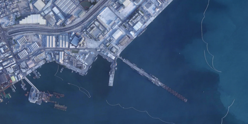 Στοχοποίησαν εγκατάσταση της Amazon στο Μπαχρέιν, δήλωσαν οι Φρουροί της Επανάστασης