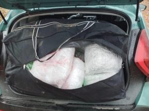 Καστοριά: Ανθρωποκυνηγητό για τη σύλληψη 43χρονου που μετέφερε 76 κιλά κάνναβης