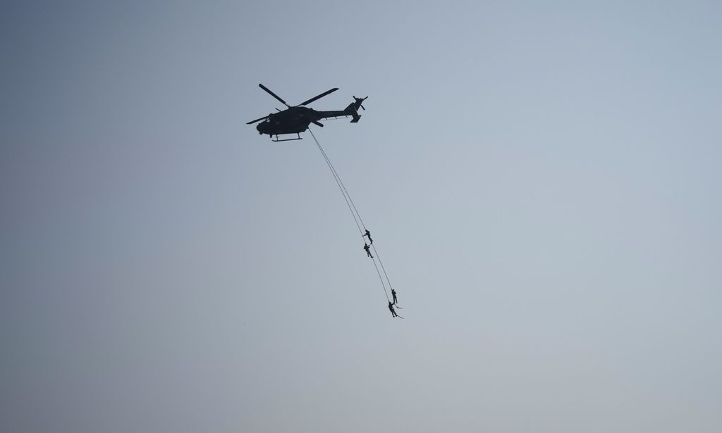 260405134426_cfeb52f9-usa-commandos