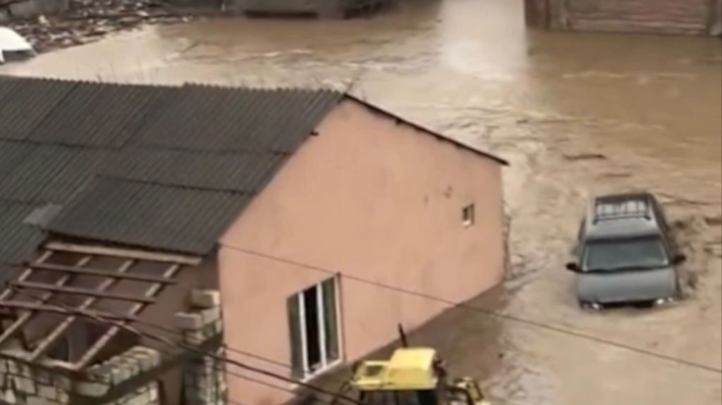 Ρωσία: Χιλιάδες άστεγοι από πλημμύρες στο Νταγκεστάν - Στους δύο οι νεκροί