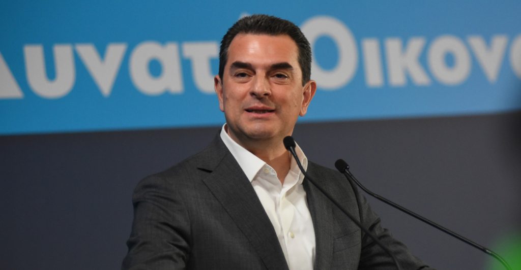 Κώστας Σκρέκας: Δεν έκανα ρουσφέτι, ζήτησα αποκατάσταση λάθους