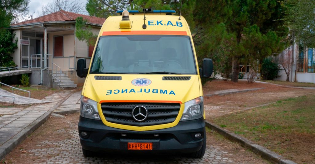 Τραγωδία στα Τρίκαλα: 22χρονη κατέρρευσε στο σπίτι της και κατέληξε λίγο αργότερα