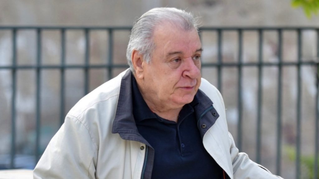 Τάσος Χαλκιάς: Δικαίως έτρωγα ξύλο από τον πατέρα μου, δεν αισθάνομαι κακοποιημένος γιατί με βάραγε από αγάπη