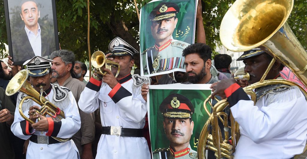 Πακιστάν: Πώς πέτυχε τη «μεγαλύτερη διπλωματική νίκη των τελευταίων ετών» στο Ιράν - Το πρόσωπο «κλειδί» και ο ρόλος της Κίνας