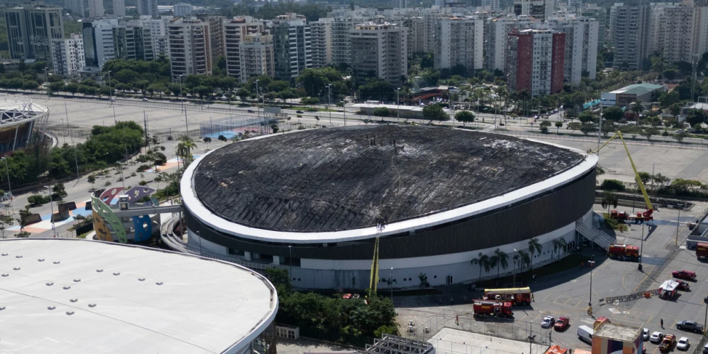 Καταστράφηκε από φωτιά το Ολυμπιακό ποδηλατοδρόμιο στο Ρίο ντε Τζανέιρο της Βραζιλίας