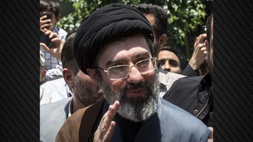 260411103534_xamenei_arthrou (1)