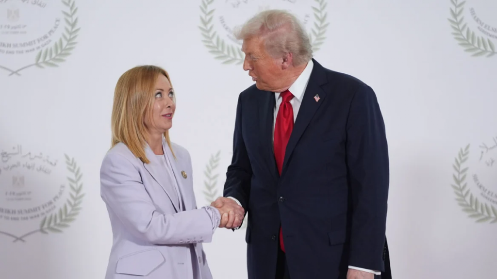 Θεωρώ απαράδεκτες τις δηλώσεις Τραμπ για τον Πάπα, δήλωσε η Τζόρτζια Μελόνι