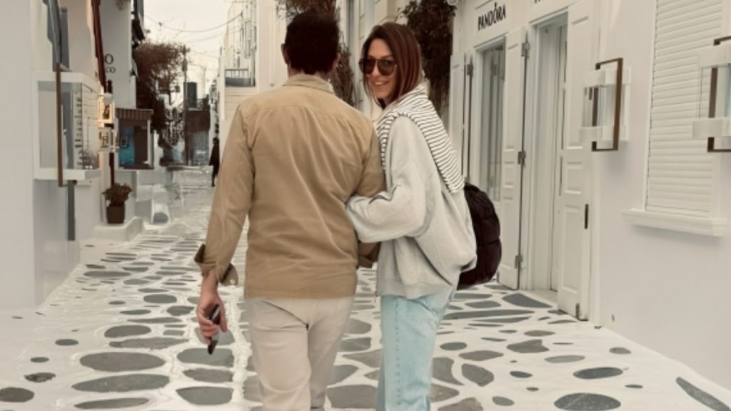 Η Κωνσταντίνα Ευρυπίδου πέρασε το Πάσχα στη Μύκονο με τον Φίλιππο Μιχόπουλο και τα παιδιά της