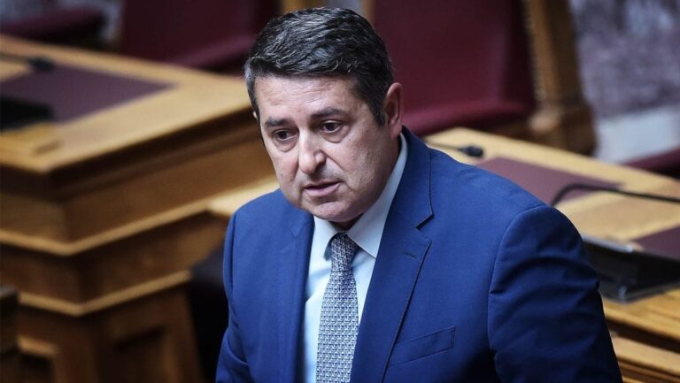 Γιώργος Μυλωνάκης: Στον Ευαγγελισμό μετά από λιποθυμικό επεισόδιο