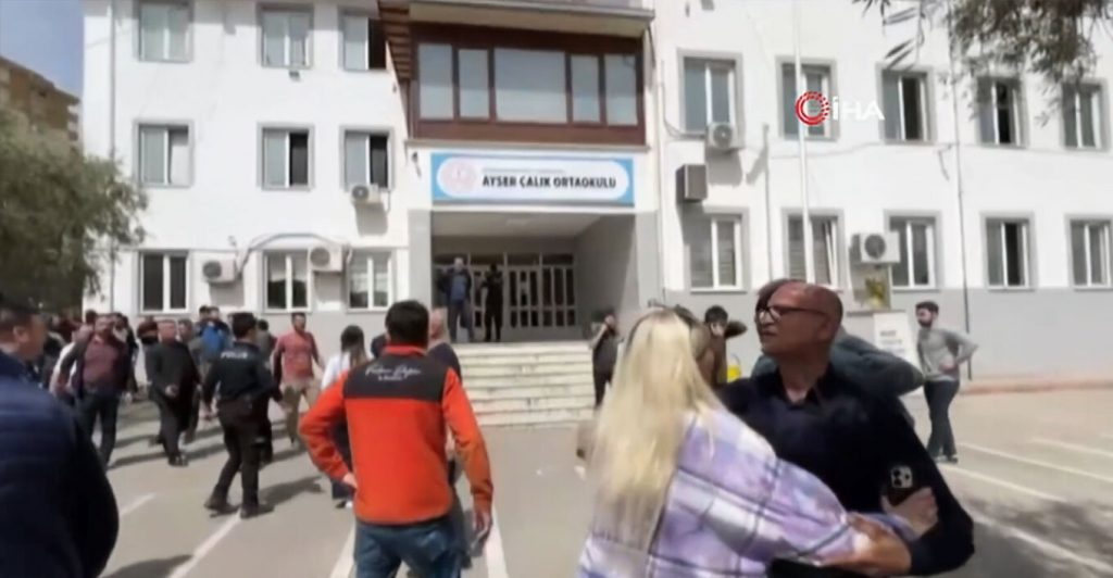 Πυροβολισμοί σε σχολείο στην Τουρκία: 4 νεκροί και 20 τραυματίες