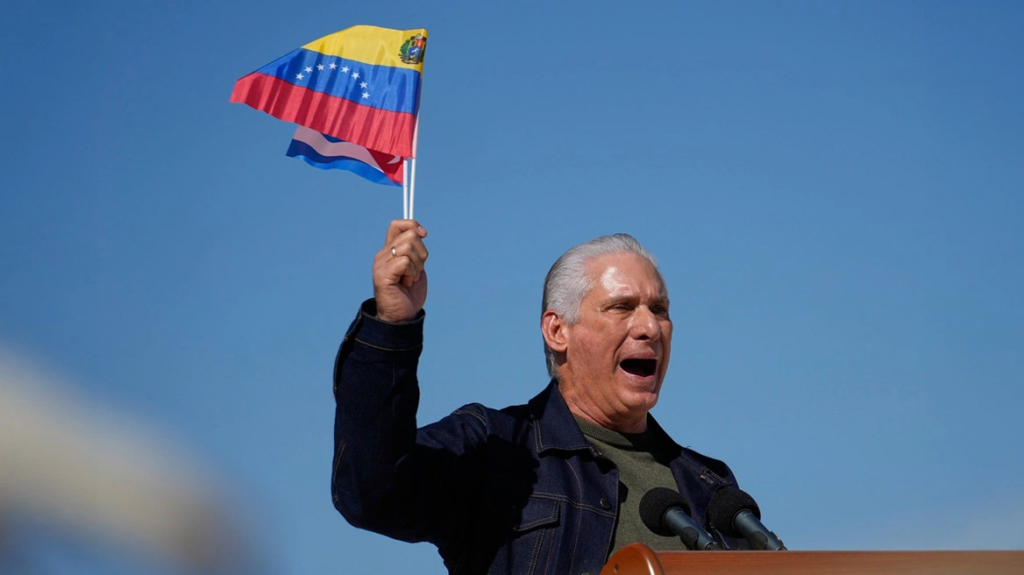 Ο πρόεδρος της Κούβας Μιγκέλ Ντίας-Κανέλ λέει πως η χώρα είναι έτοιμη για οποιαδήποτε στρατιωτική επίθεση