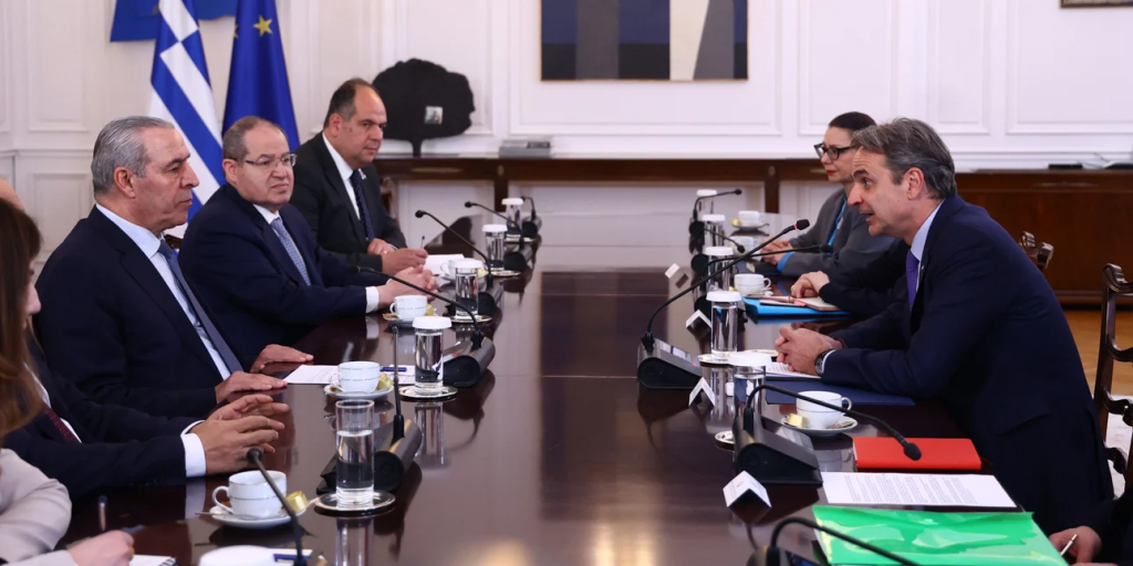 Με τον αντιπρόεδρο της Παλαιστίνης συναντήθηκε ο Κυριάκος Μητσοτάκης - Συγκρατημένη αισιοδοξία για τις εξελίξεις στη Μέση Ανατολή