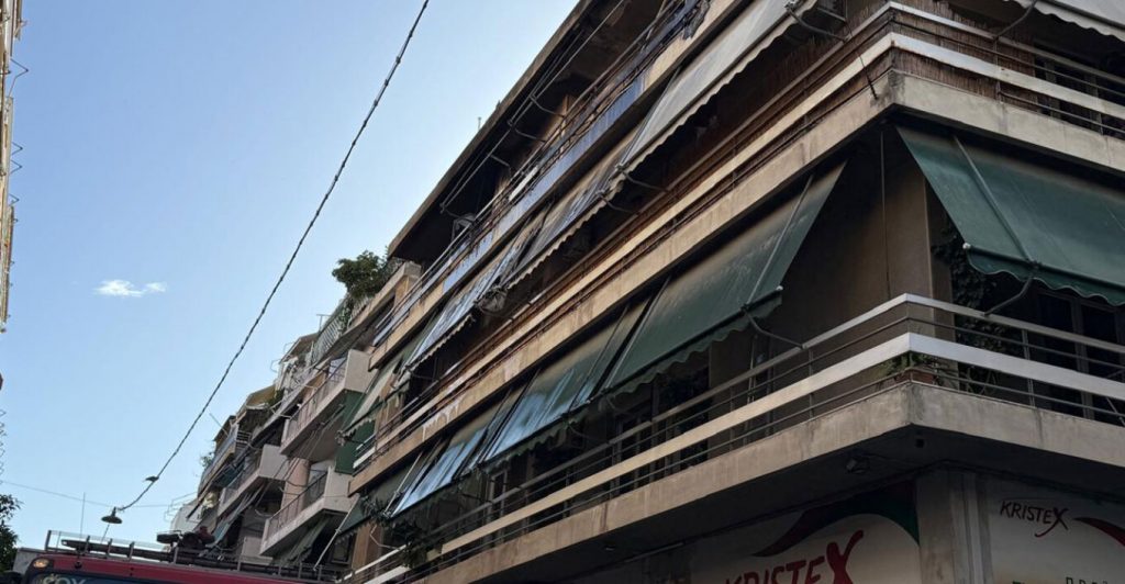 Φωτιά στον Κολωνό