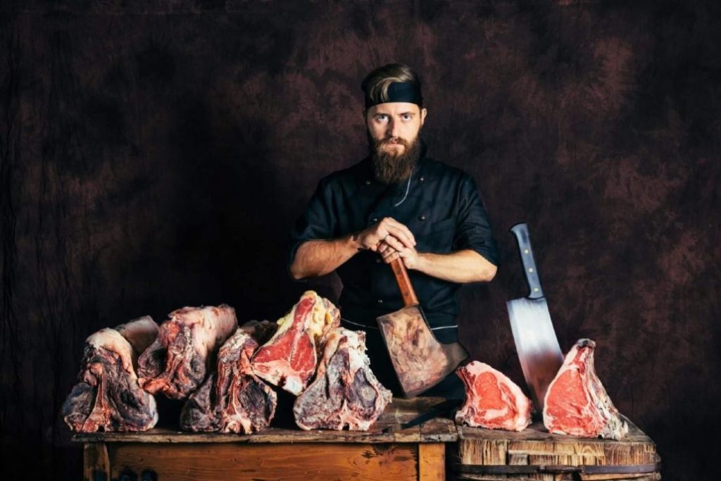 Διαβάστε ακόμη: Το …νινί σέρνει καράβι: Στα βήματα της Belita και η Κάτια Ταραμπάνκο Φαρμακείο αυτοκινήτου: Τι αλλάζει από 18 Ιουνίου – Υποχρεωτικός εξοπλισμός και πρόστιμο Μυτιλήνη: Οριακή η κατάσταση στο νησί – Αδειάζουν τα ψυγεία των σούπερ μάρκετ Ο υφυπουργός που έφαγε μια κατσαρόλα στο κεφάλι από τη γυναίκα του επειδή δεν μπήκε στην κυβέρνηση