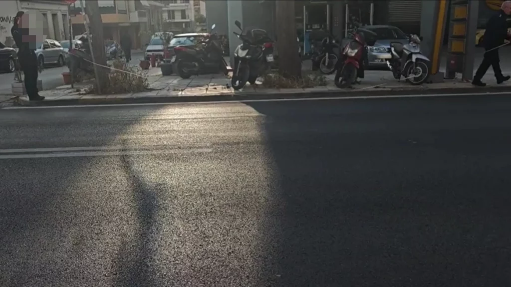 Ελεύθερη η 20χρονη ιδιοκτήτρια της μηχανής που παρέσυρε την 16χρονη στη Λιοσίων