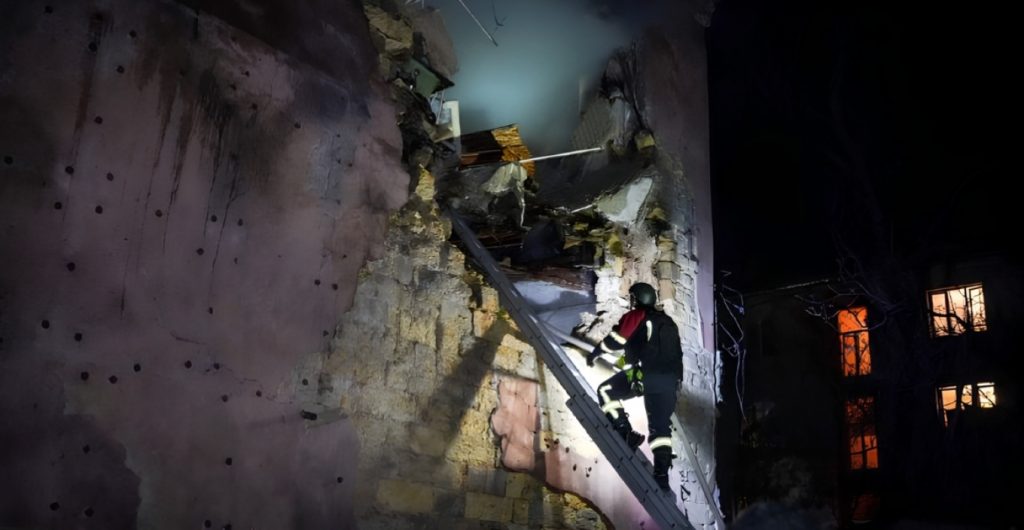 Πόλεμος στην Ουκρανία: Δύο νεκροί και 14 τραυματίες σε επιδρομή της Ρωσίας στην Οδησσό